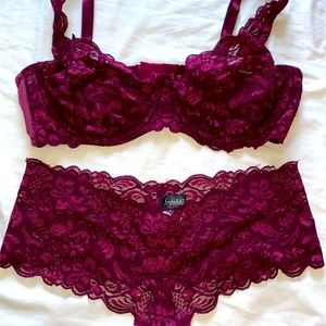 Bra and panties set